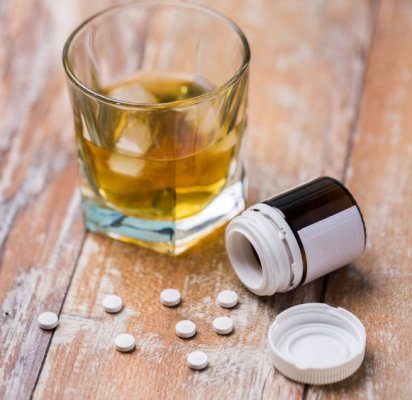 Médicaments sur la table